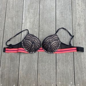 Victoria Secret 34C Lace Push-Up Bra